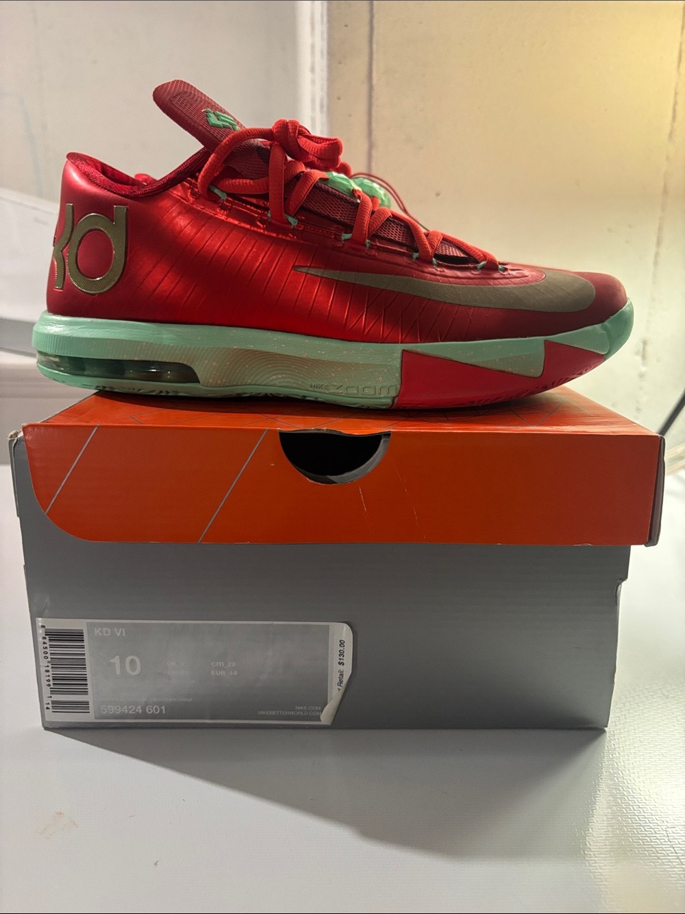 Nike KD VI Basketball Sneakers